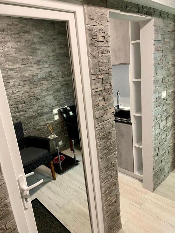 Apartament Catalin 1 Арад Экстерьер фото
